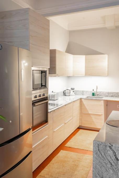Spacieux Loft Apartment